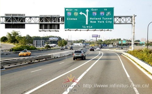 從位于新紐西的紐瓦克機場向曼哈頓進發,紐約,我們來了! 從位于新紐西的紐瓦克機場向曼哈頓進發,紐約,我們來了!