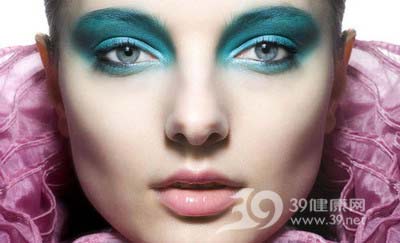 08年春夏:為你介紹彩妝潮流趨勢